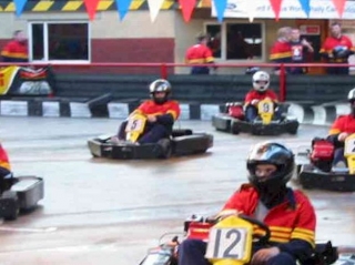  Karting es un deporle competitivo 